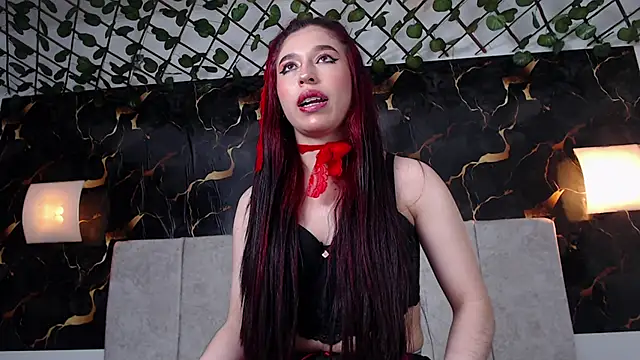 adriscute's Live XXX Chat