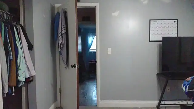 MrBiggBallz's Live XXX Chat