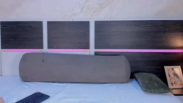 Natalia_Cruzz's Live XXX Chat