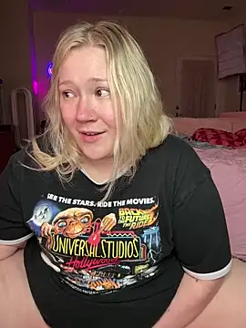 PiggyRose: вебкам-шоу