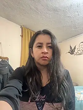 latinfemale's Live XXX Chat