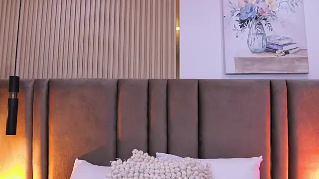 SaraLugo – Naživo XXX chat