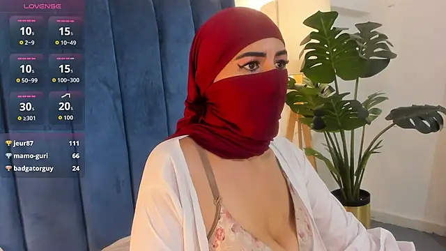 _jamiila élő XXX-chatje