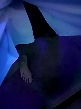 chronic_vibez's Webcam Show