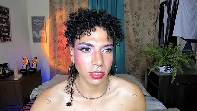 Angel_White25 Pertunjukan Webcam