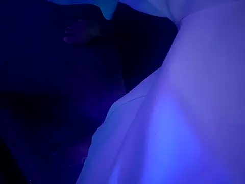 chronic_vibez's Webcam Show