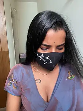 its_ur_flora's Webcam Show