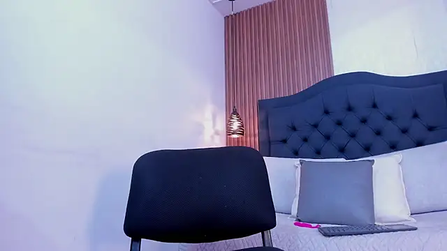 Hisoka_011 Show in webcam