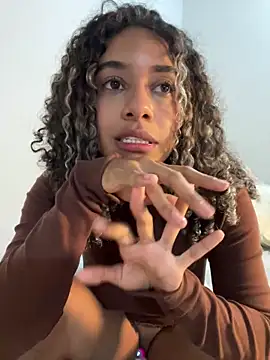 Belkaj: απευθείας συνομιλία ΧΧΧ