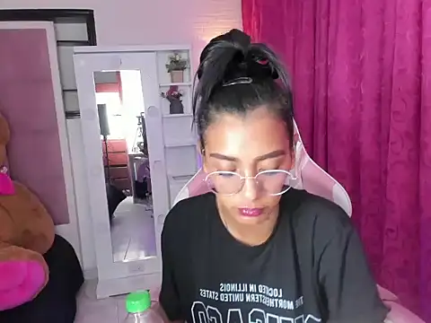 KarlaSlutSkinny__ Obrolan Langsung XXX