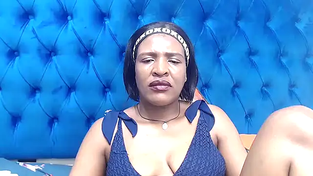 SpicyQueenxxxx – Live XXX-chat