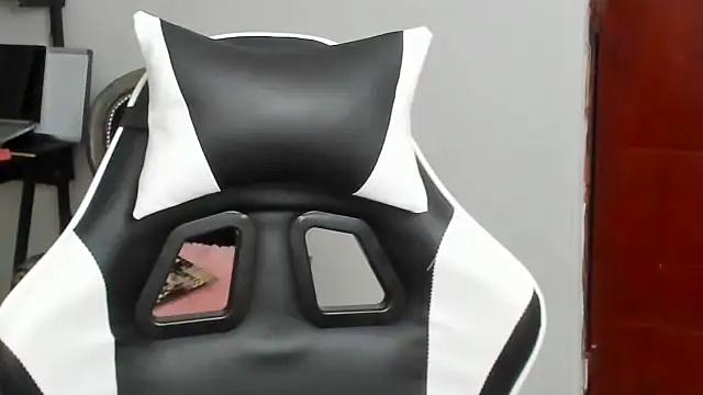 __Emma__11__Lecat_ Chat XXX live