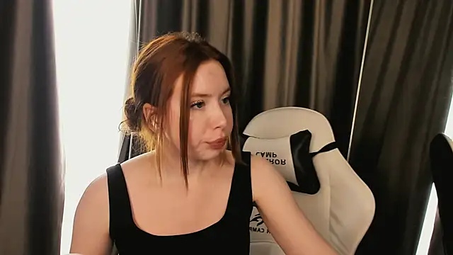 OhMyStella Chat XXX live