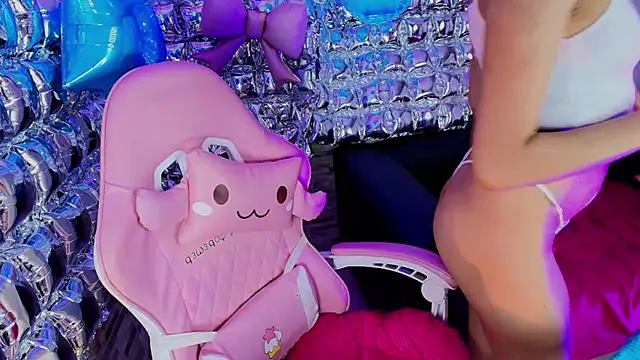 lala_cherry: απευθείας συνομιλία ΧΧΧ