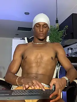 Adam_Byker Chat XXX in diretta