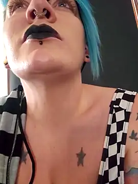 PinkTheHawkn Live XXX chat