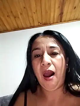 _Dr-Luna_1 Chat XXX live