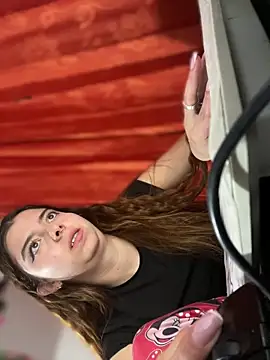 Cloew_Marz live XXX chat