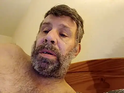 stud2512 Chat XXX in diretta