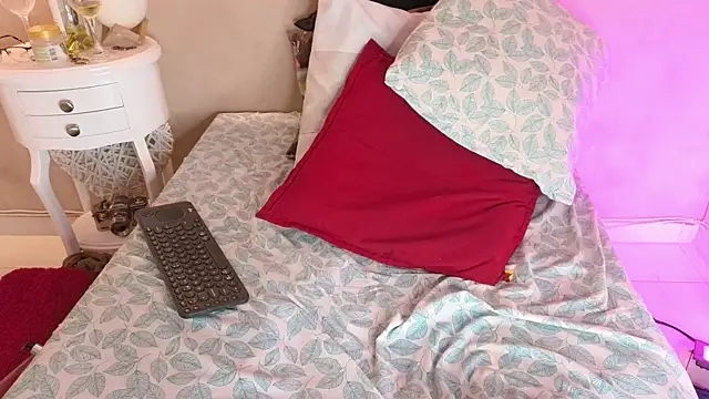 GingerMoon_'s Live XXX Chat