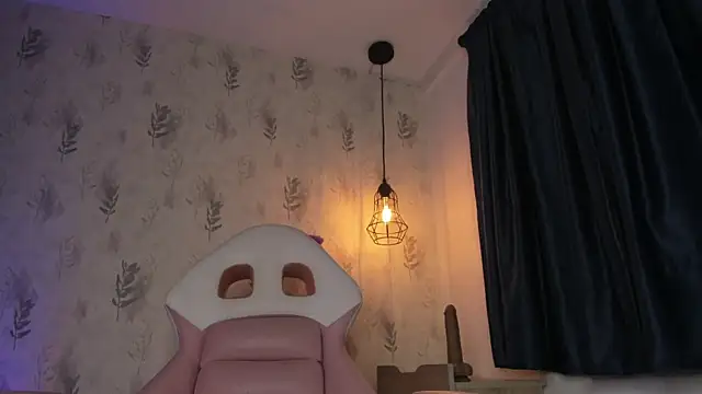 Chat +18 de perla7777 ao vivo