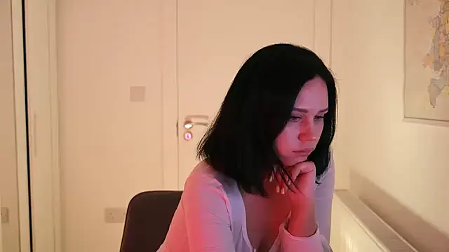 mira_mmira Chat XXX in diretta