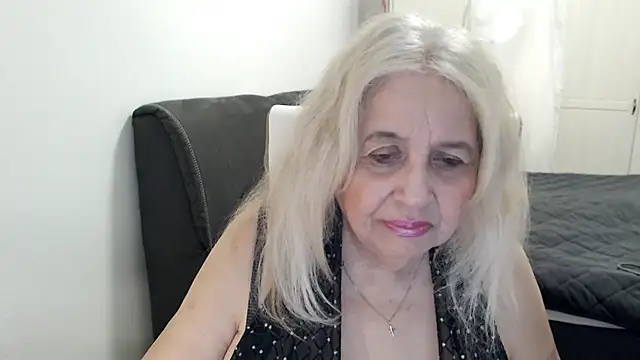 SusiLifeXXX 웹캠 쇼