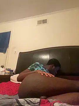 Pertunjukan Kamera Web ThickDic28