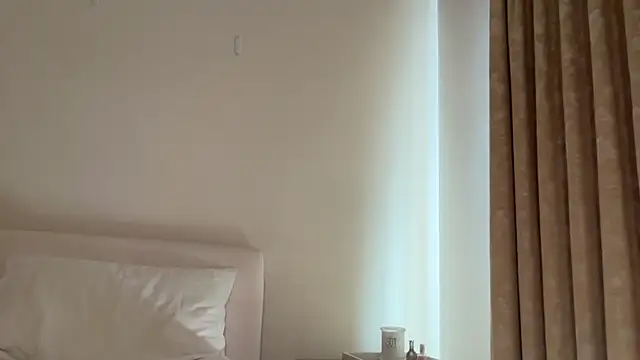 sieeena Chat XXX in diretta