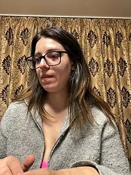 NadiraNoor Chat XXX live