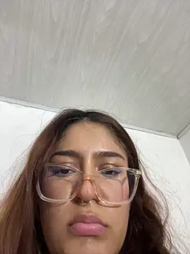 Juliana_News' Live XXX Chat