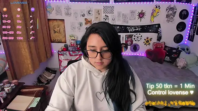 Cherry_blush_'s Webcam Show