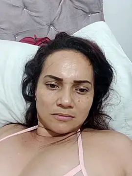 Amanda39's Live XXX Chat