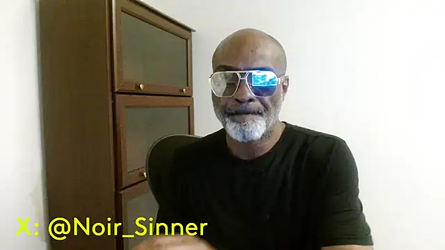sinnernoir's Webcam Show
