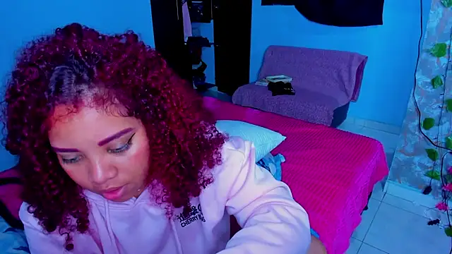 AngelaCoffee: онлайн-секс-чат