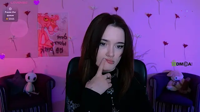 liana_kisses live XXX chat