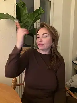 Syverelle: онлайн-секс-чат