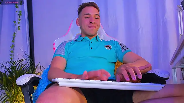 petter_coleman_: онлайн-секс-чат