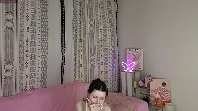 CarmaOlen Chat XXX live