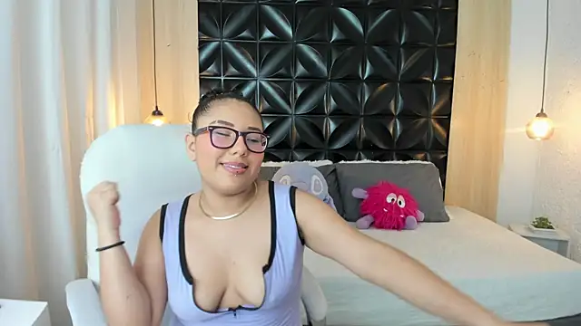 Rapthalia_: απευθείας συνομιλία ΧΧΧ