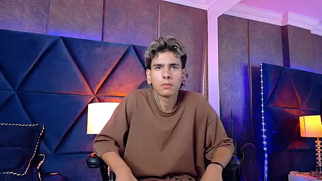 Bel_Sebu: απευθείας συνομιλία ΧΧΧ