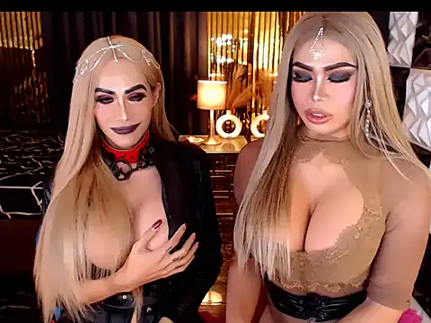 MonstrousCockDiva Chat XXX live