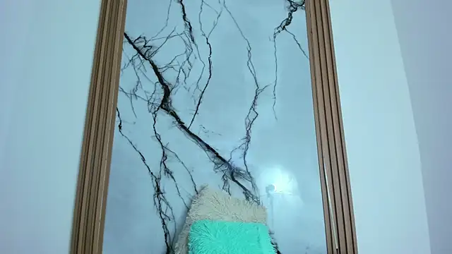 luxury_hh's Webcam Show