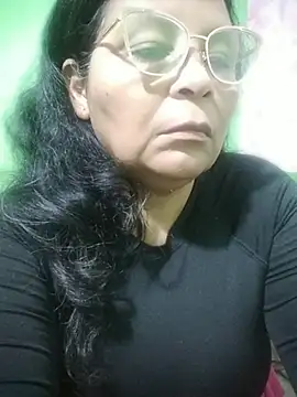 Chat +18 de Amarantha25 ao vivo