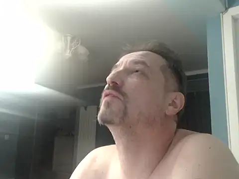 MisterFaithRO 即時 XXX 聊天