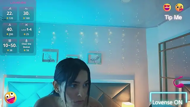 Chat +18 de alana_spark ao vivo