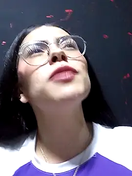 Webkamerová show kaileyrivers