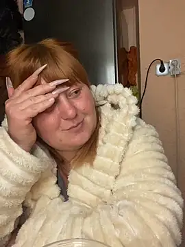 Fox-Red2026's Live XXX Chat