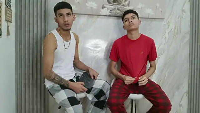 HORNY_PRETTY Live XXX-Chat