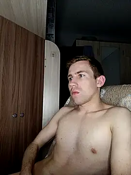 Show modela ---Dark--- na web-kameri